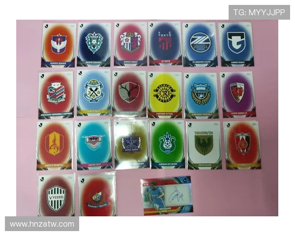 Topps巴黎足球球星卡中国限定版礼盒 揭开传奇巨星的收藏魅力