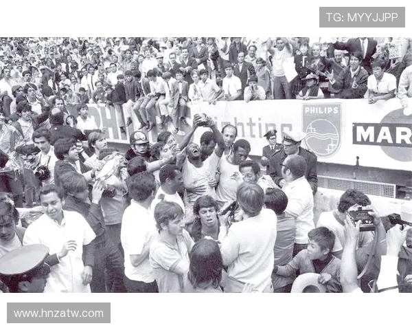 历届足球世界杯传奇球星盘点 从贝利到梅西的辉煌历程