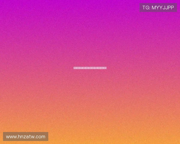 如何将足球球星卡巧妙挂在包上增添个性与时尚感